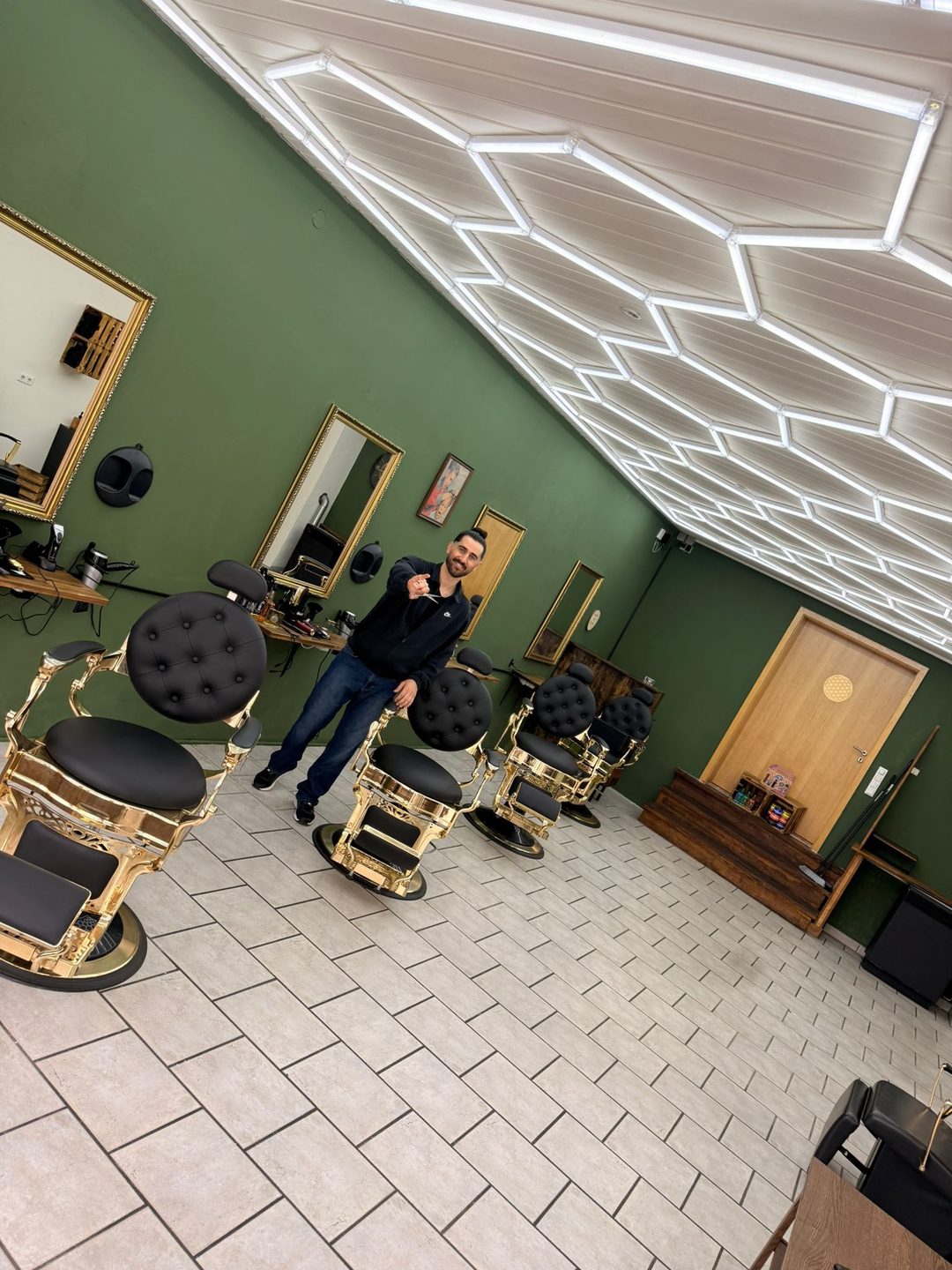 Barbershop 21