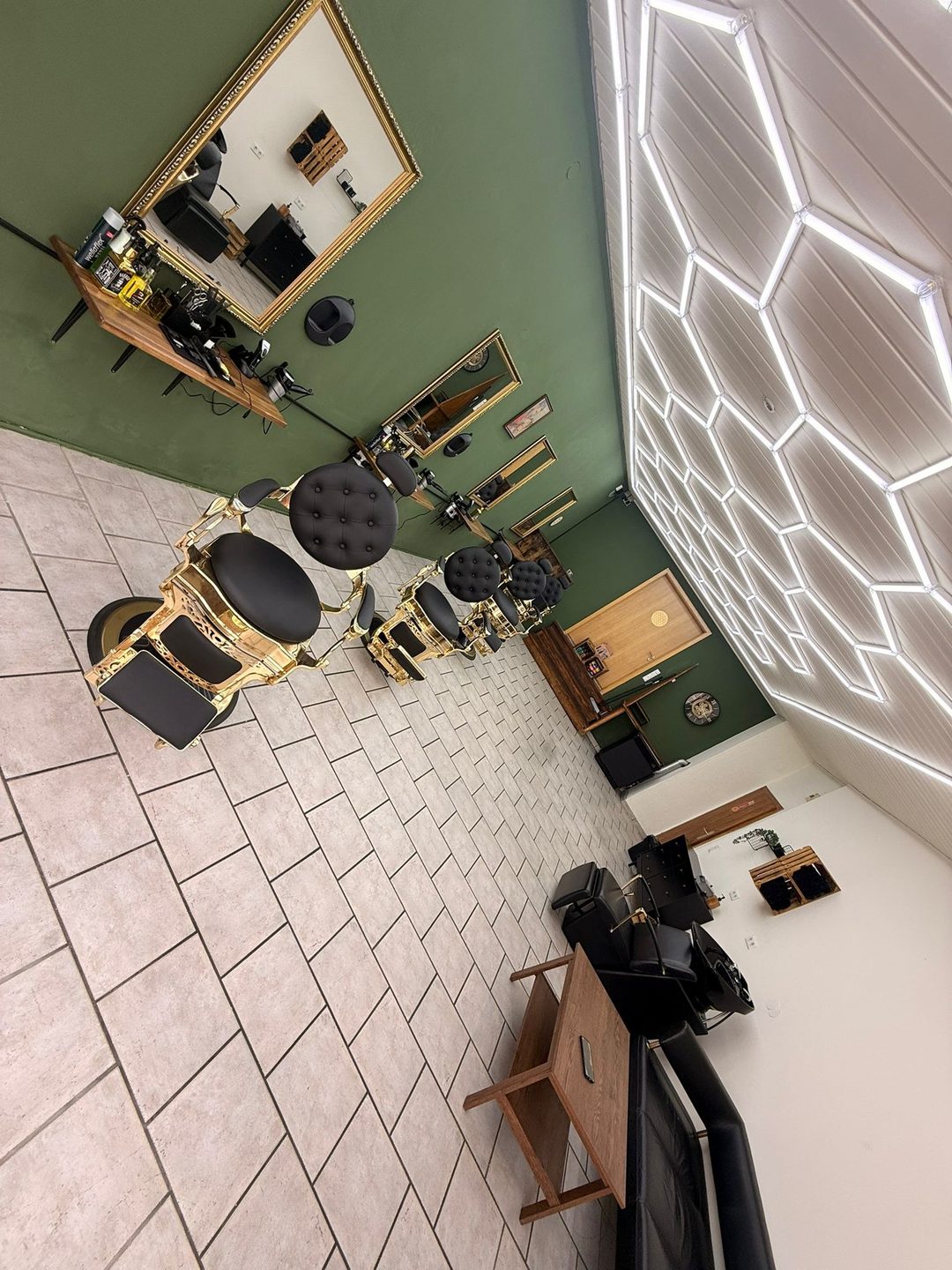 Barbershop 21